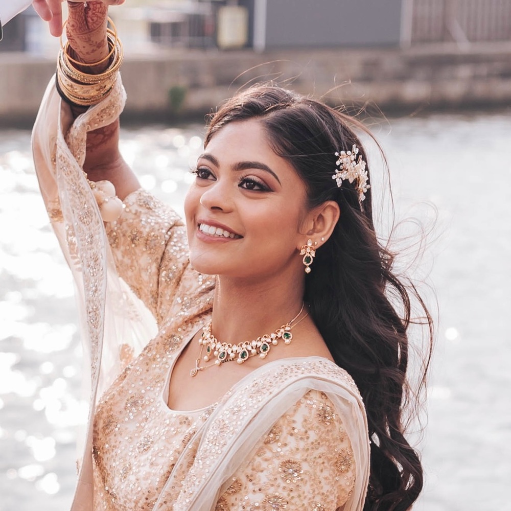 Meet your Posher, Sonali